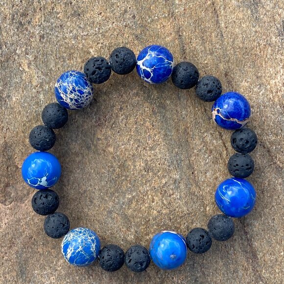 Wanderer and Gatherer bracelet - Lava and Blue Imperial Jasper - Picture 2 of 4